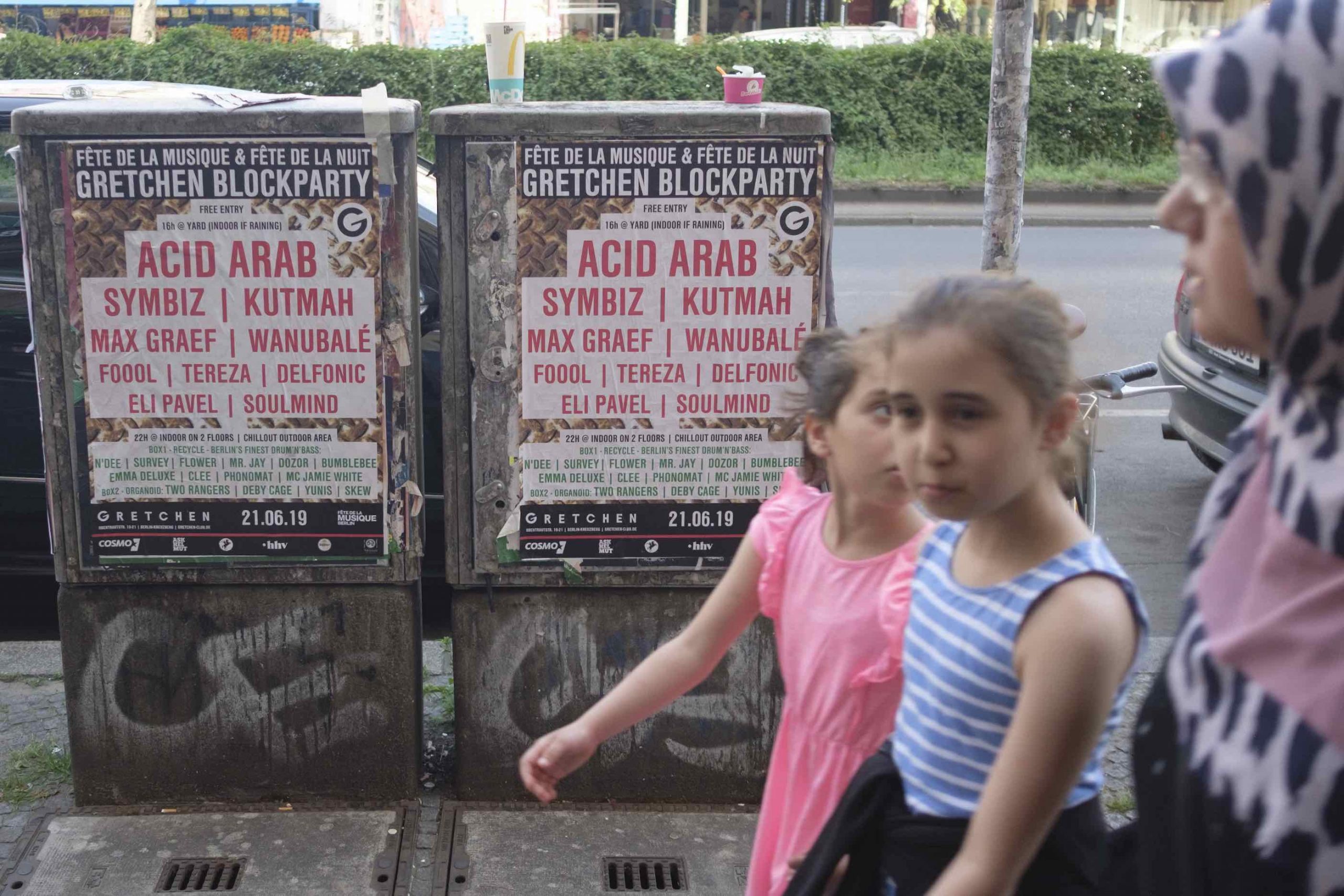 Recontextualising their culture. Arab family, Neukölln.
