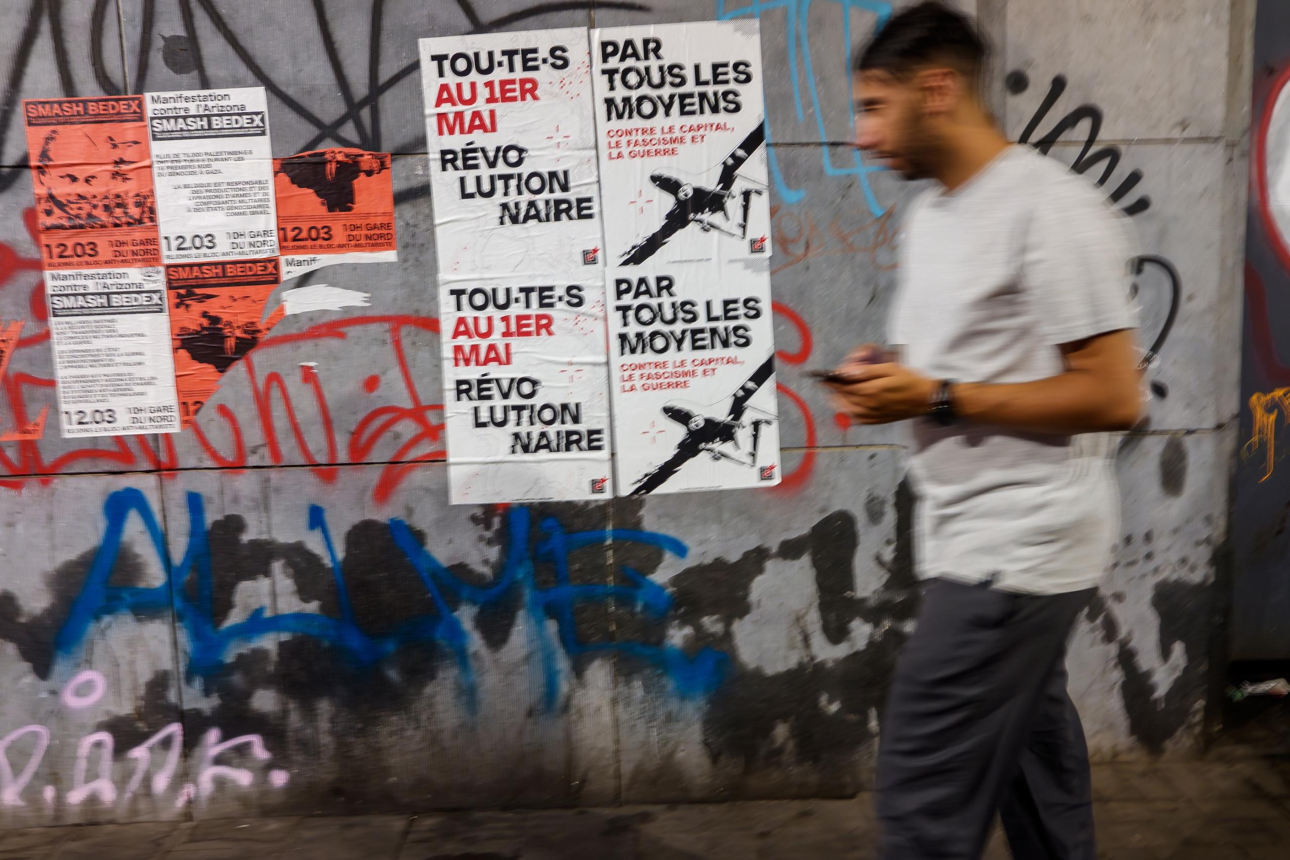 evolutionary situation. Gare du Midi, Brussels.