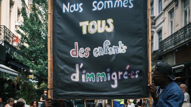 We are all the children of immigrants. Pro-migrant procession, Brussels 1000.