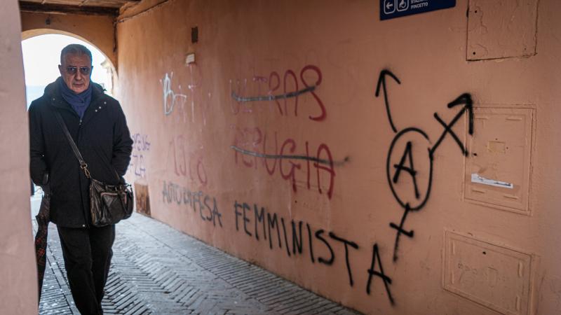 Antifascist gender politics. Centro Storico, Perugia.