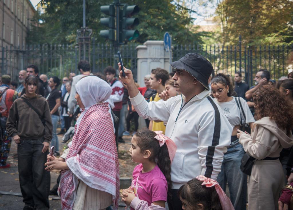 Immigrant citizen journalists. End genocide and Zionism protest, Torino.