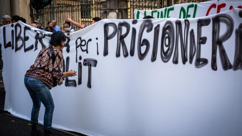 Thousands of Palestinians are held as security detainees and prisoners. End genocide and Zionism protest, Torino.