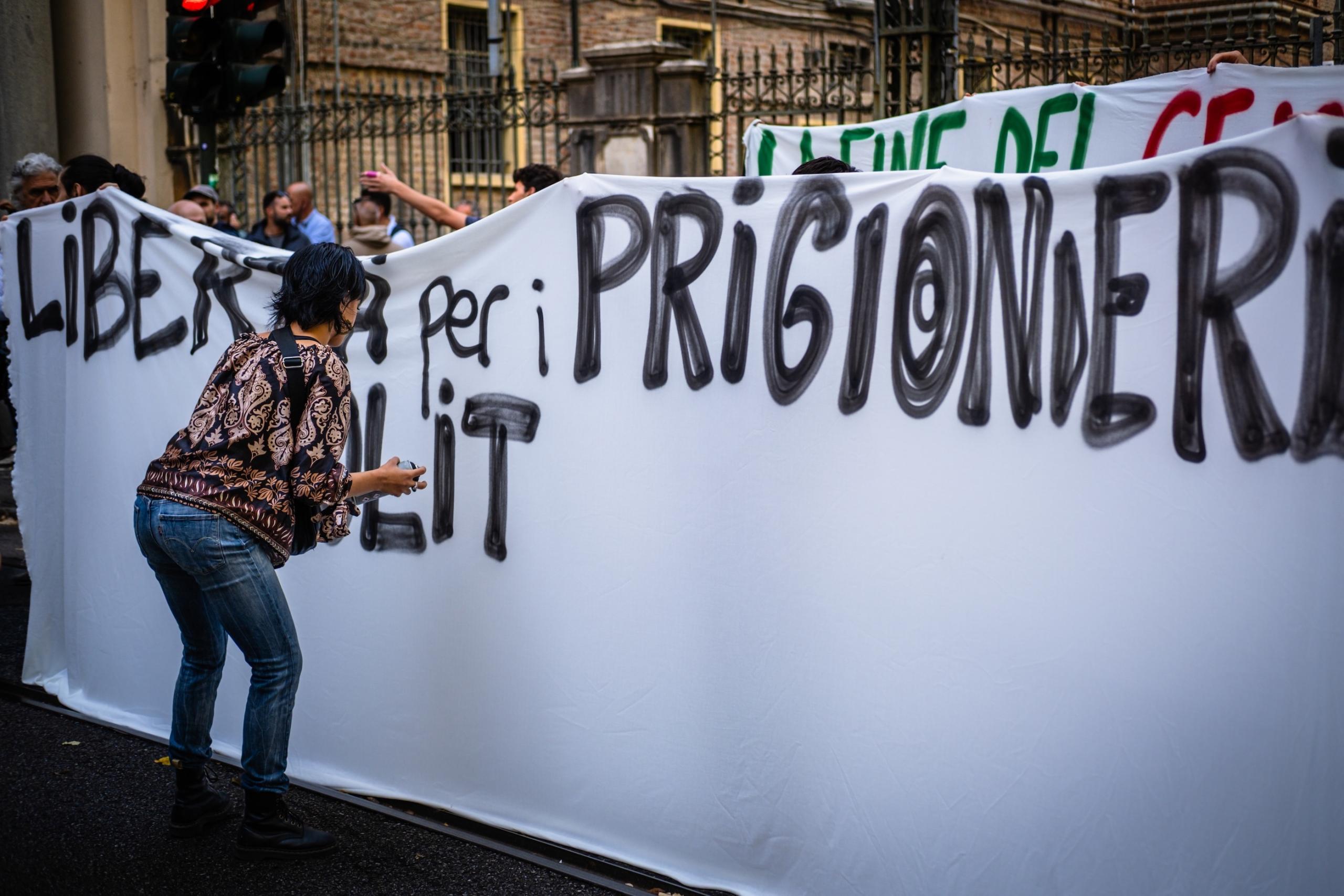 Thousands of Palestinians are held as security detainees and prisoners. End genocide and Zionism protest, Torino.